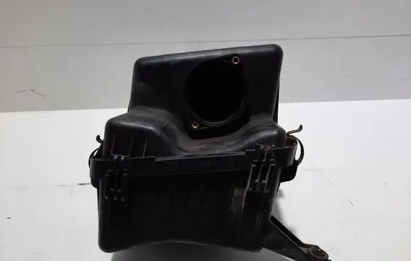KIA Sorento Air filter box 281103E200