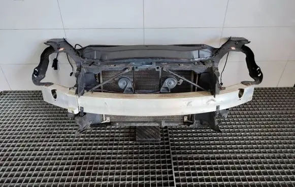 Mercedes-Benz SL R230 Radiator support slam panel 3137229007