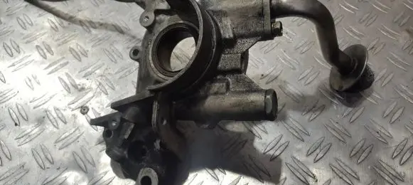 Nissan Primera Oil pump 