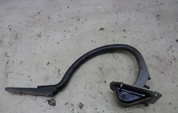 BMW 6 F12 F13 Tailgate hinge 7228498