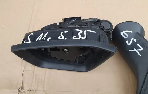Skoda Scala Front door wing mirror part 657857407