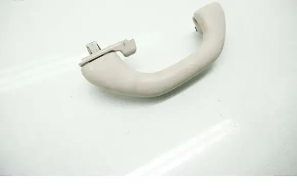 Volkswagen Jetta VI Rear interior roof grab handle 5C6857607A