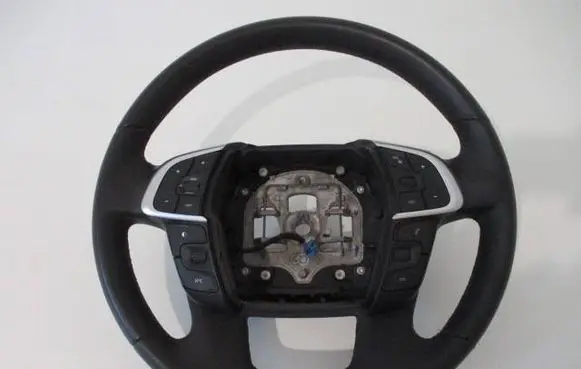 Citroen DS4 Steering wheel