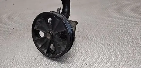 Volvo S60 Power steering pump 8649636