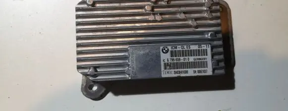 BMW M5 Electric car charge socket 6799659 -010 2840304818300