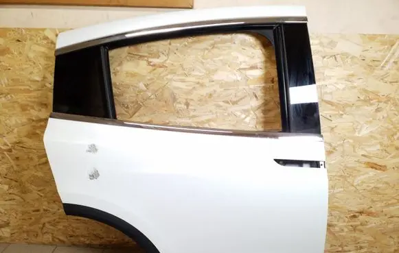 Rear door