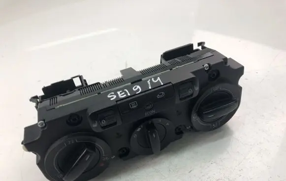 Volkswagen Caddy Climate control unit 537011CF