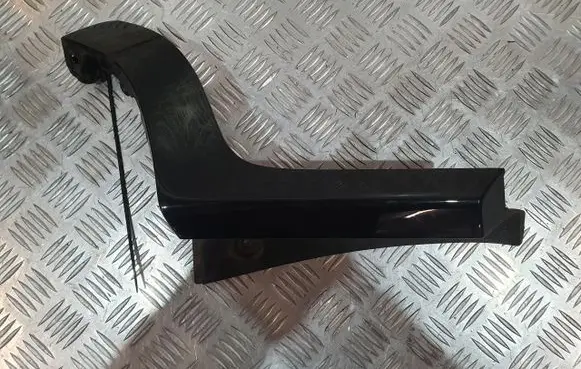 KIA Niro Rear/tail light trim molding 87362-G5000