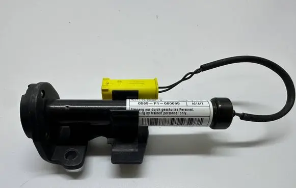 BMW 5 G30 G31 G38 Pedestrian airbag AR7347406 AR734740607A
