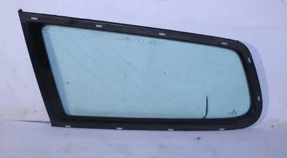 Volkswagen PASSAT B6 Rear side window 43R00021 E000190