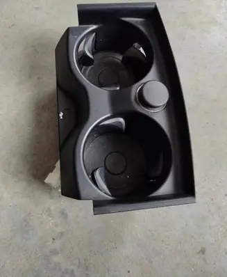 Cup holder front