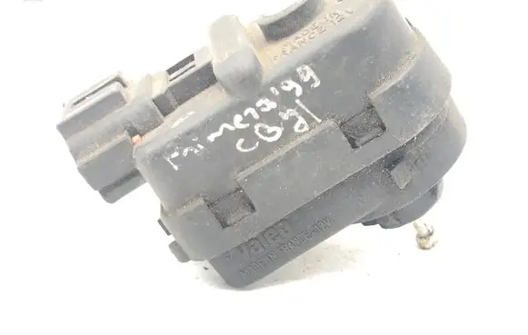 Nissan Primera Headlight level adjustment motor 