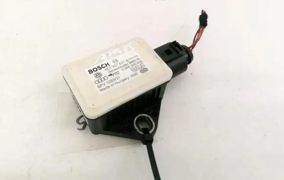 Audi A6 S6 C6 4F ESP acceleration yaw rate sensor 8E0907637B 0265005618