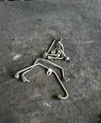 Opel Astra K Fuel injector supply line/pipe 