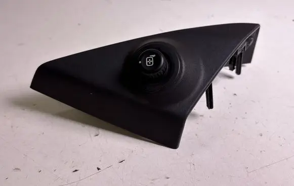 Ford Mustang V Wing mirror switch 8F9T17B676A