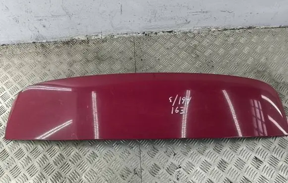 Tailgate/trunk spoiler
