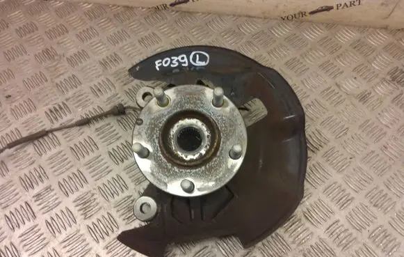 Mazda CX-3 Front wheel hub spindle knuckle