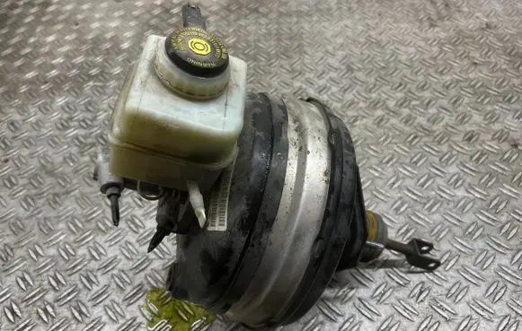 BMW 6 F06 Gran coupe Brake booster