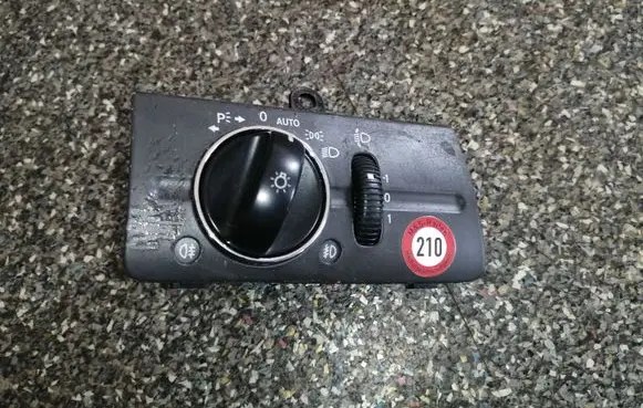 Mercedes-Benz E W211 Light switch 2115450904