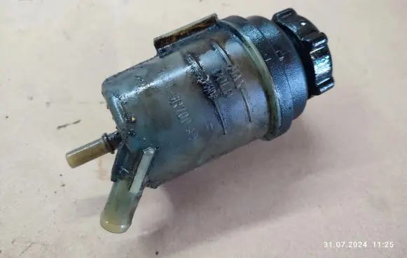 Ford Tourneo Custom Power steering fluid tank/reservoir