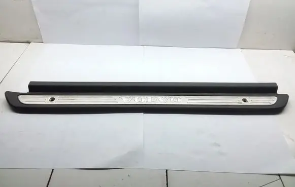 Volvo S40, V40 Front sill trim cover 30818422 30818426