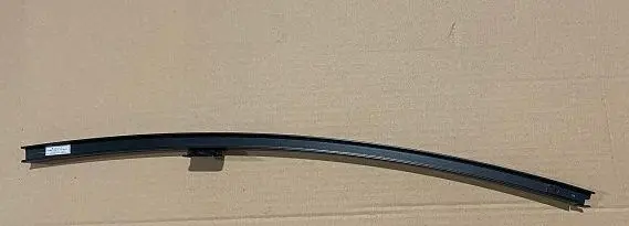 Opel Meriva B Front door coupe window/glass frame 13243073