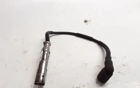 Volkswagen Golf IV Ignition plug leads 06A035255C