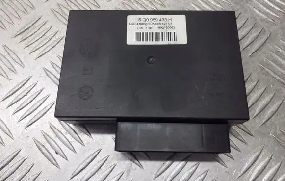 Skoda Fabia Mk1 (6Y) Central body control module 6Q0959433H