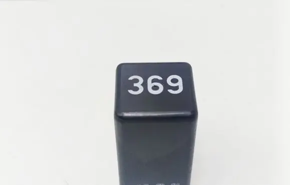Audi A6 S6 C5 4B Other relay 4A0951253