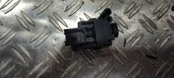 Ford Focus Fuel cut-off switch xw4t9341aa 020717b