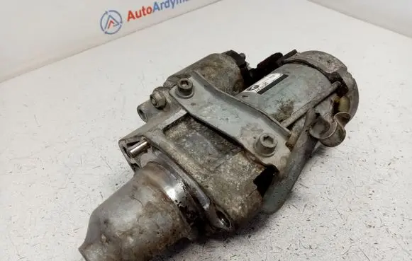 BMW 5 F10 F11 Starter motor 7556131 12417556131 12417577257