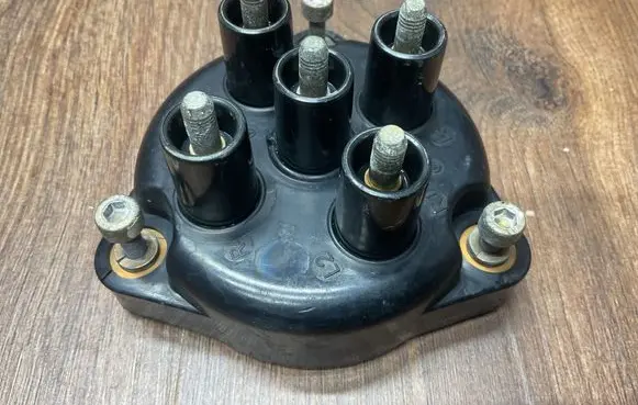 Mercedes-Benz S W140 Spark distributor cap 1191580202 1191580102 1191580302
