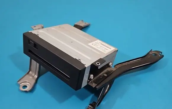 Toyota Prius (XW20) CD/DVD changer 8684147050 IMPRK1529967