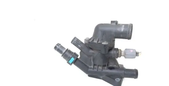 Ford Fiesta Thermostat/thermostat housing CM5G9K478GA