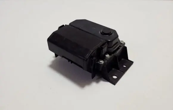 Nissan Qashqai J12 Battery control module 243026RA0B