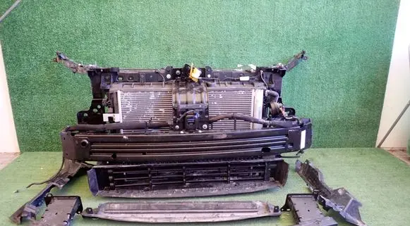 Renault Rafale Radiator support slam panel 