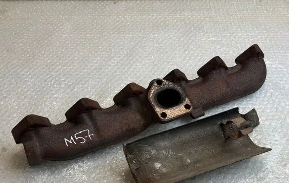 BMW 5 E39 Exhaust manifold 2248166