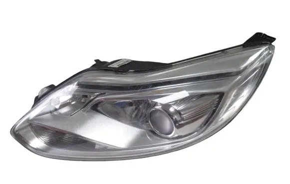 Ford Focus Headlight/headlamp BM5113D155AH 14821