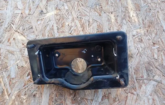 Hyundai i30 Rear bumper mounting bracket