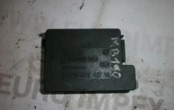 Mercedes-Benz E W124 Airbag control unit/module 0285001050 0038200610