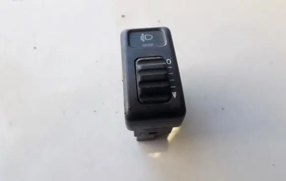 Volvo S70 V70 V70 XC Headlight level height control switch 9162960 99W45K