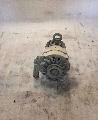 Audi 100 200 5000 C3 Generator/alternator 