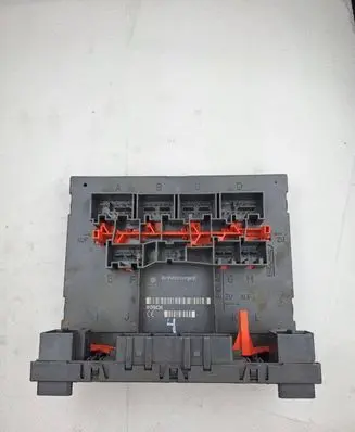 Volkswagen PASSAT B6 Comfort/convenience module 3C0937049J F005V00530