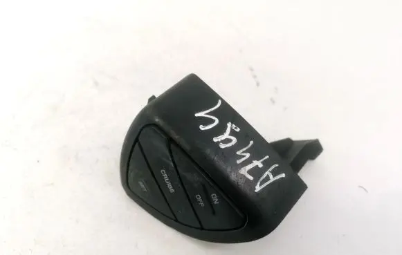 Chrysler Pacifica Cruise control switch 