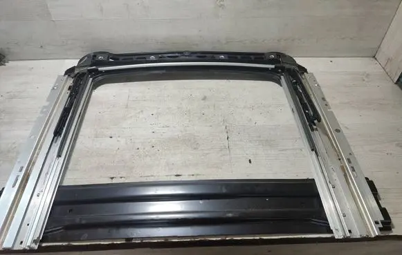 Lexus RC Sunroof frame 