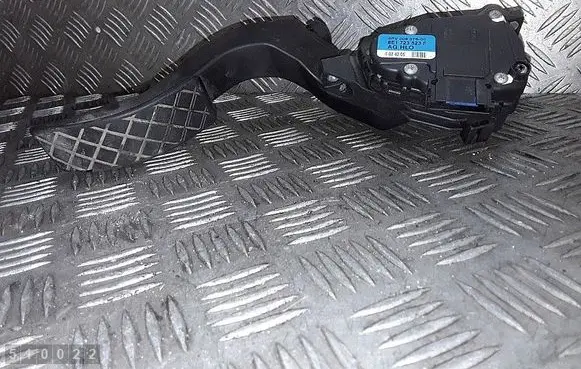 Audi A4 S4 B7 8E 8H Accelerator throttle pedal 8E1723523F