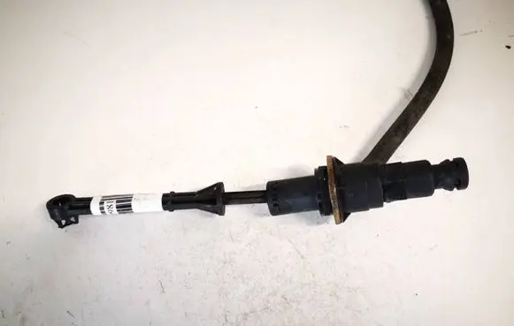Clutch master cylinder