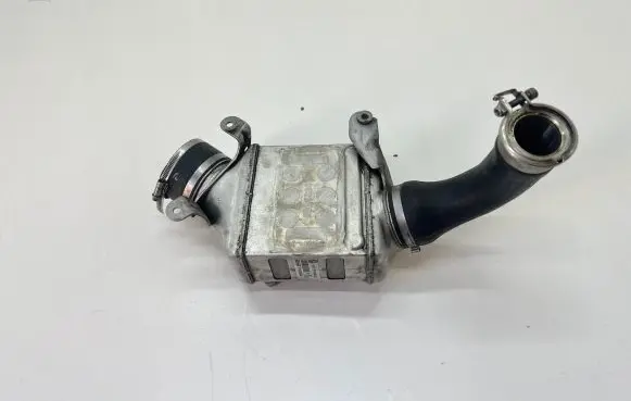 BMW 5 GT F07 Intercooler radiator 7575404 P3425004 13717575406