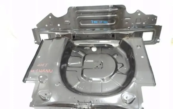 Peugeot 208 II Trunk bottom trim panel 1693865280