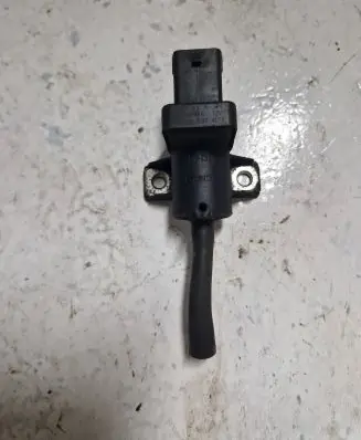 Alfa Romeo 159 Vacuum valve 5520496